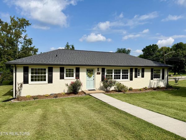 3729 Lucinda Drive, Knoxville, TN 37918