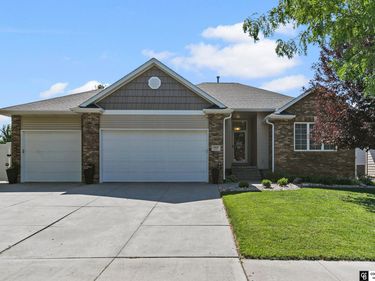 7907 S 58th Street, Lincoln, NE 68516