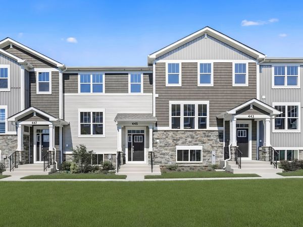 445 Red Oak Circle, Volo, IL 60020