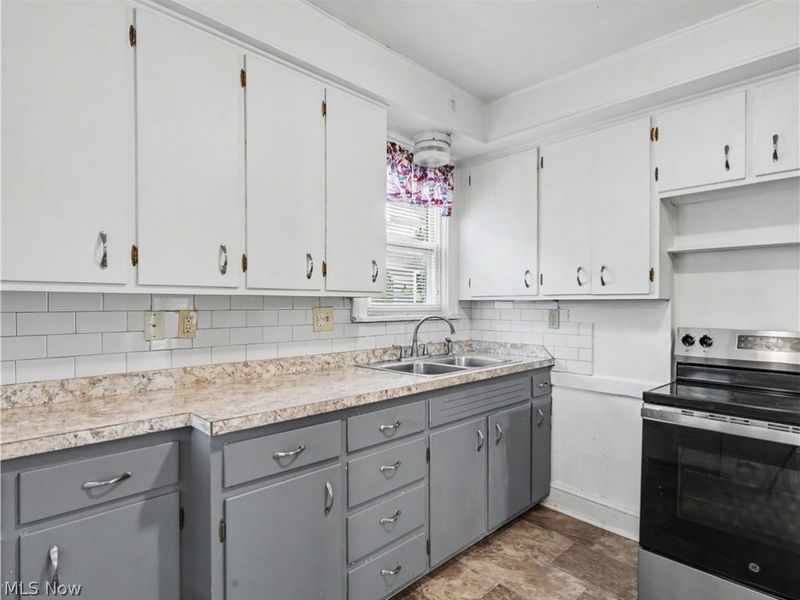 190 E Brookside Avenue, Akron, OH 44301 Photo 12
