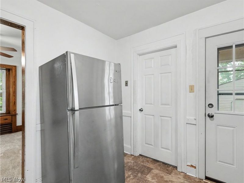 190 E Brookside Avenue, Akron, OH 44301 Photo 14