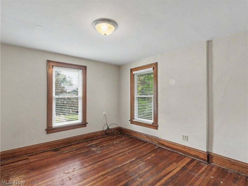 190 E Brookside Avenue, Akron, OH 44301 Photo 17