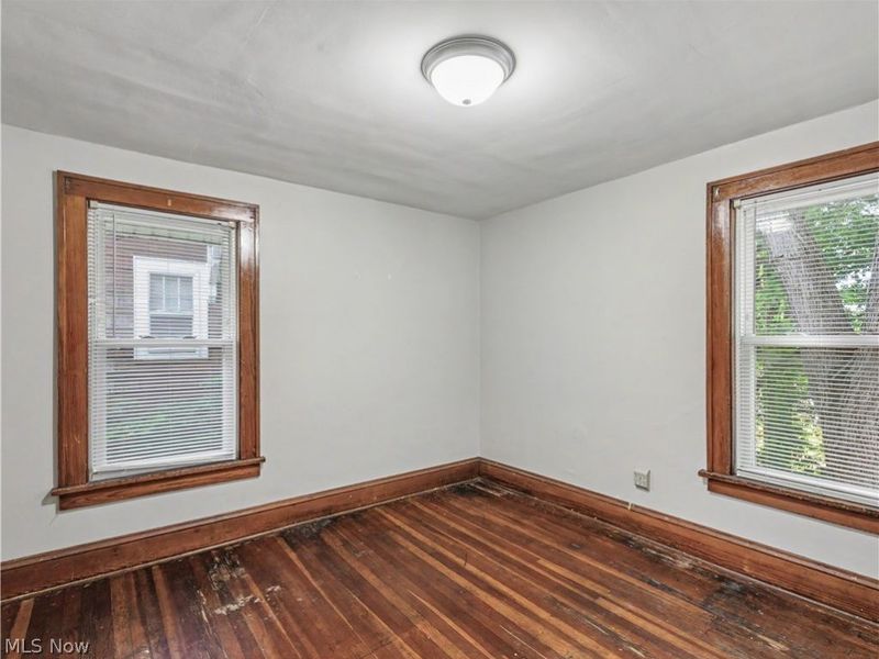 190 E Brookside Avenue, Akron, OH 44301 Photo 19