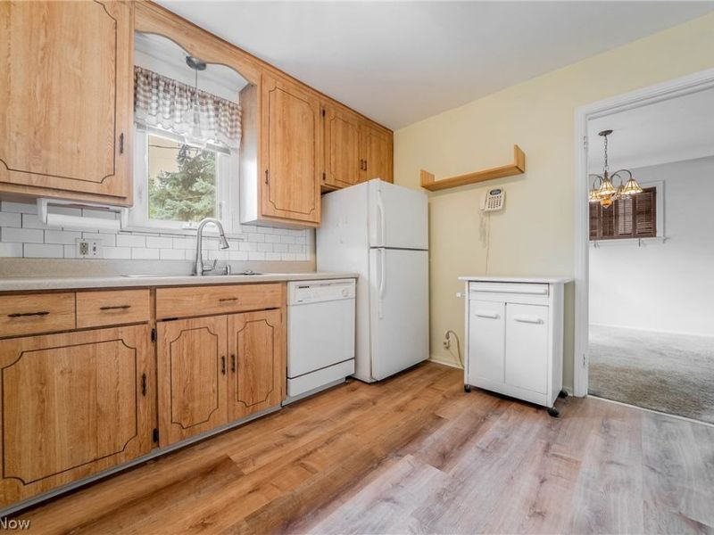 14410 Alger Road, Cleveland, OH 44111 Photo 12