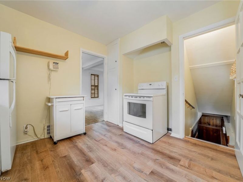 14410 Alger Road, Cleveland, OH 44111 Photo 14