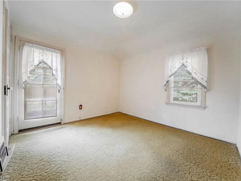 14410 Alger Road, Cleveland, OH 44111 Photo 16