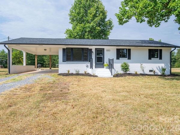 3331 Hog Hill Road , Vale, NC 28168