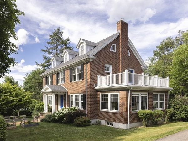 156 Common Street, Belmont, MA 02478