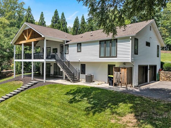 190 Upland Shores DR , Penhook, VA 24137