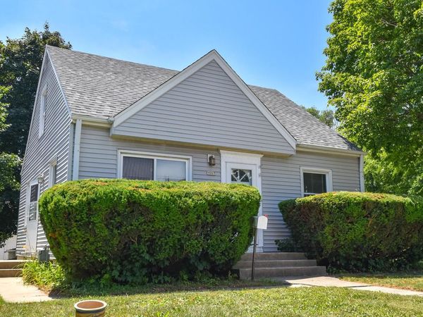 9007 W Greenfield AVENUE, West Allis, WI 53214