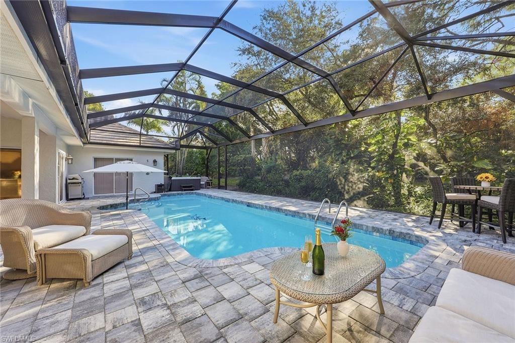 816 Turkey Oak Ln, Naples, FL 34108 Photo