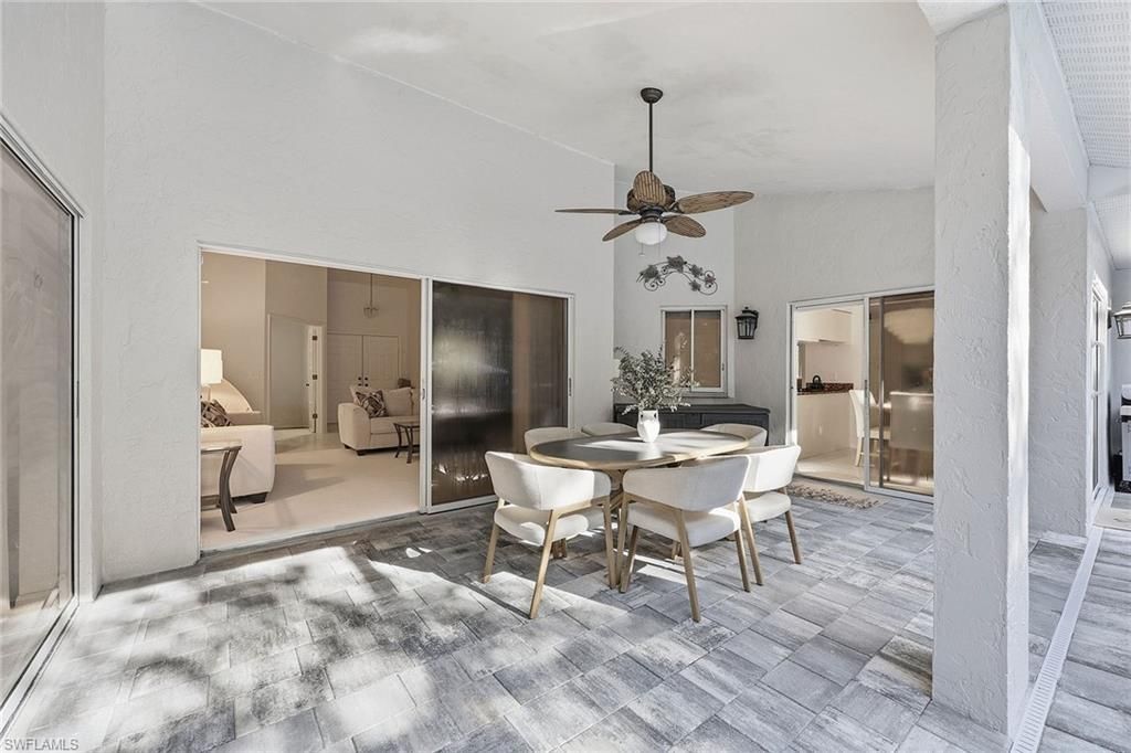816 Turkey Oak Ln, Naples, FL 34108 Photo