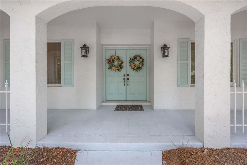 816 Turkey Oak Ln , Naples, FL 34108 Photo