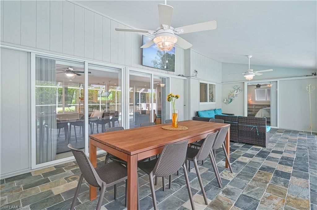 8719 Crest Ln , Fort Myers, FL 33907 Photo