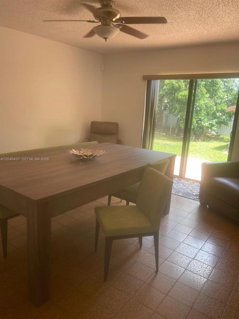 430 SE 5th St , Hialeah, FL 33010 Photo