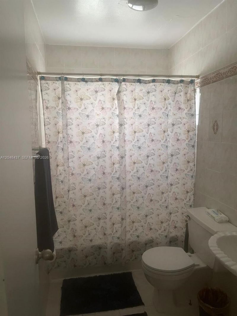 430 SE 5th St , Hialeah, FL 33010 Photo