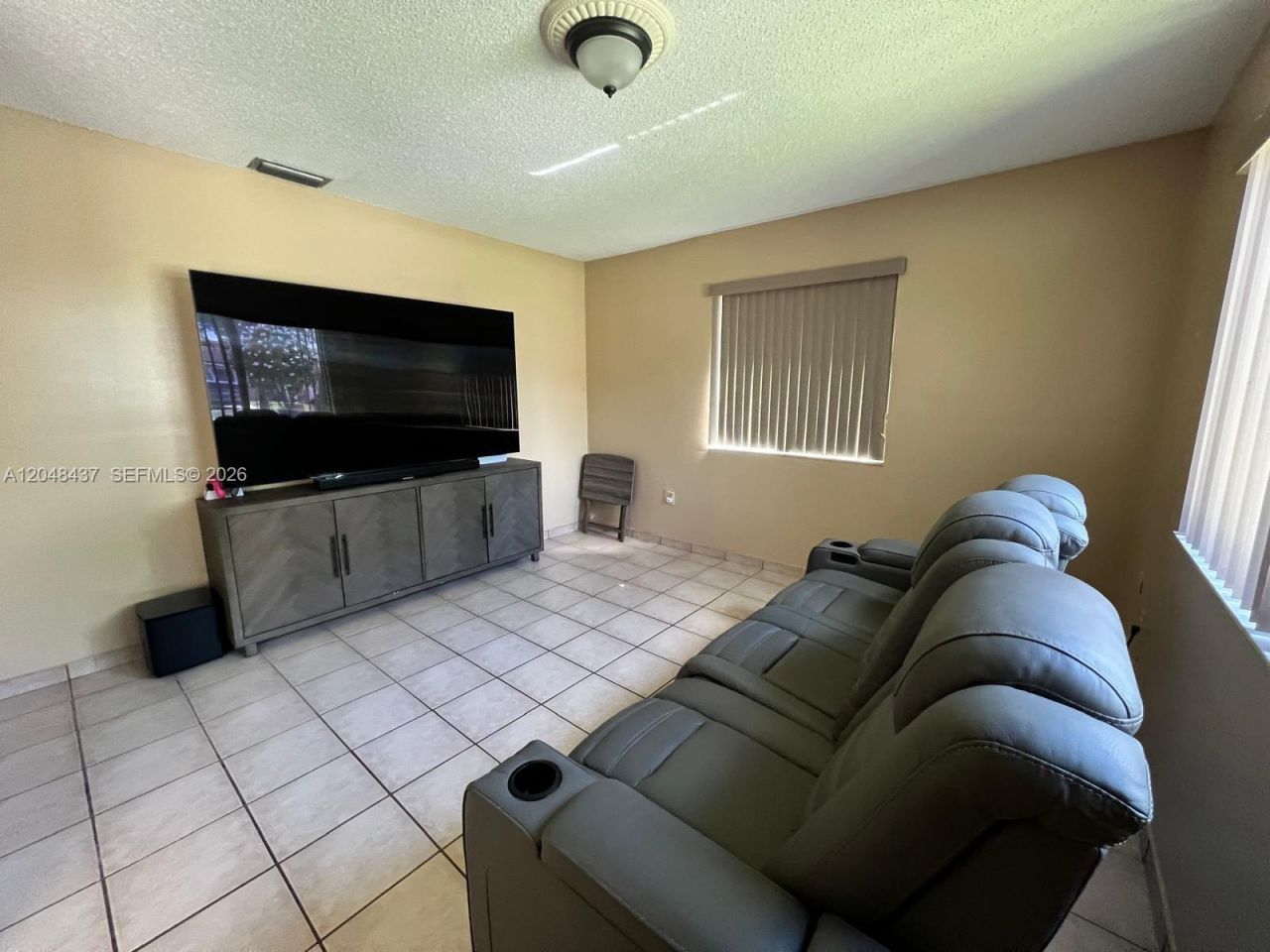 430 SE 5th St , Hialeah, FL 33010 Photo