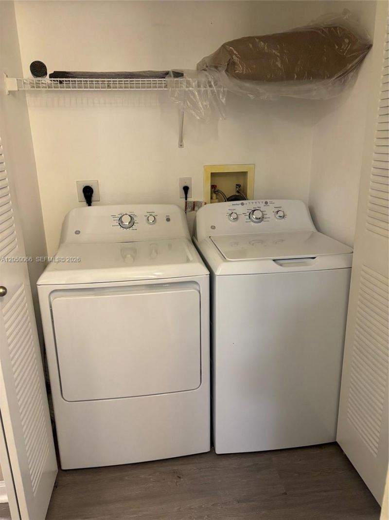 1900 Van Buren St , Unit 201B, Hollywood, FL 33020 Photo