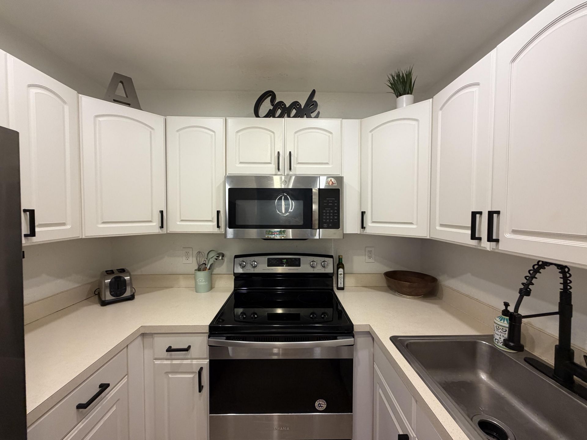 180 Cypress Club Drive, Unit 815, Pompano Beach, FL 33060 Photo