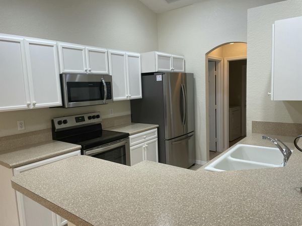 435 SW Lakota Avenue, Port St. Lucie, FL 34953