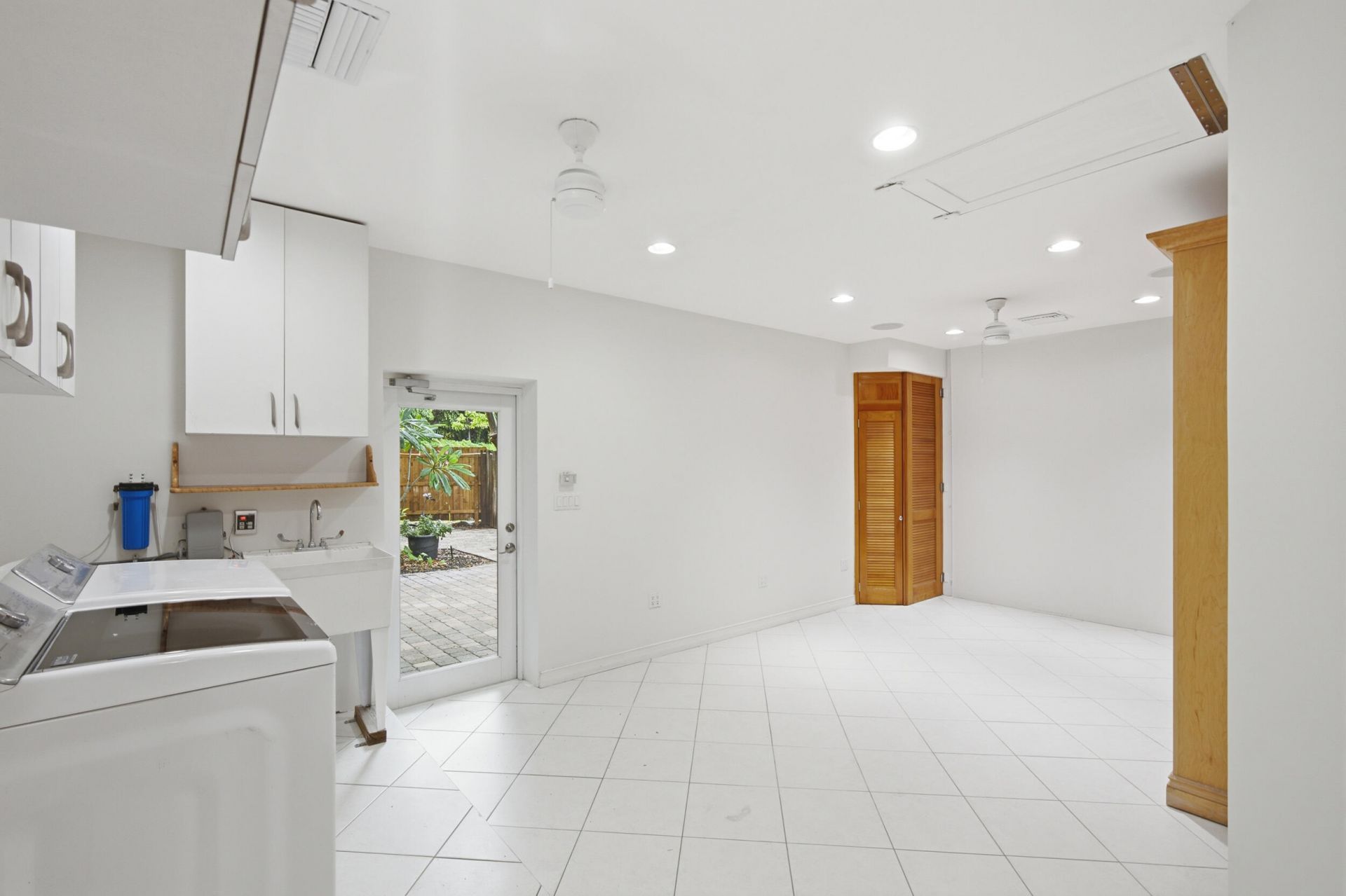 2151 SW 23rd Terrace, Fort Lauderdale, FL 33312 Photo