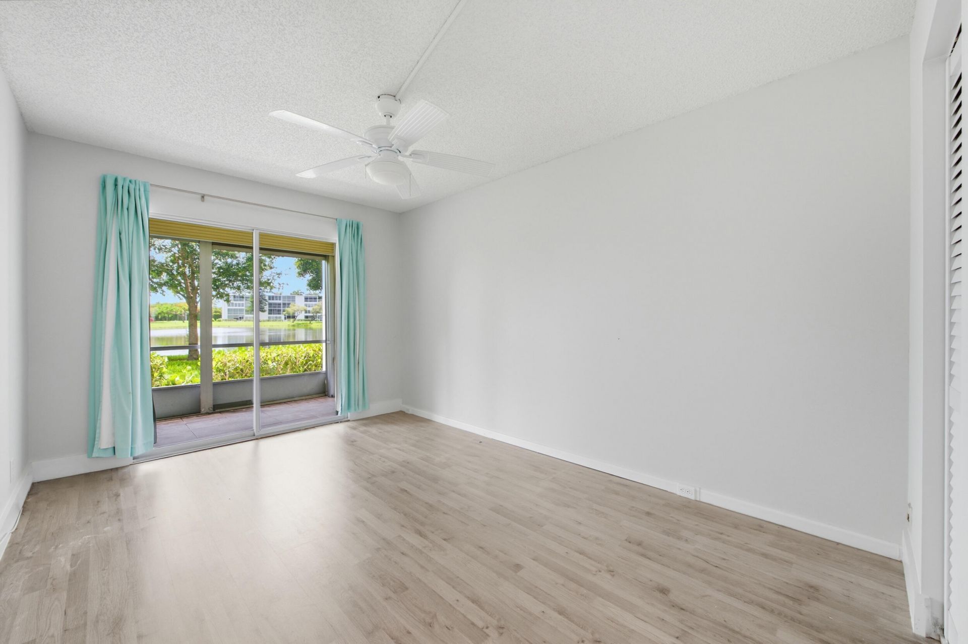 1048 Lincoln C, Boca Raton, FL 33434 Photo