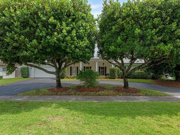4835 Pierce Street, Hollywood, FL 33021