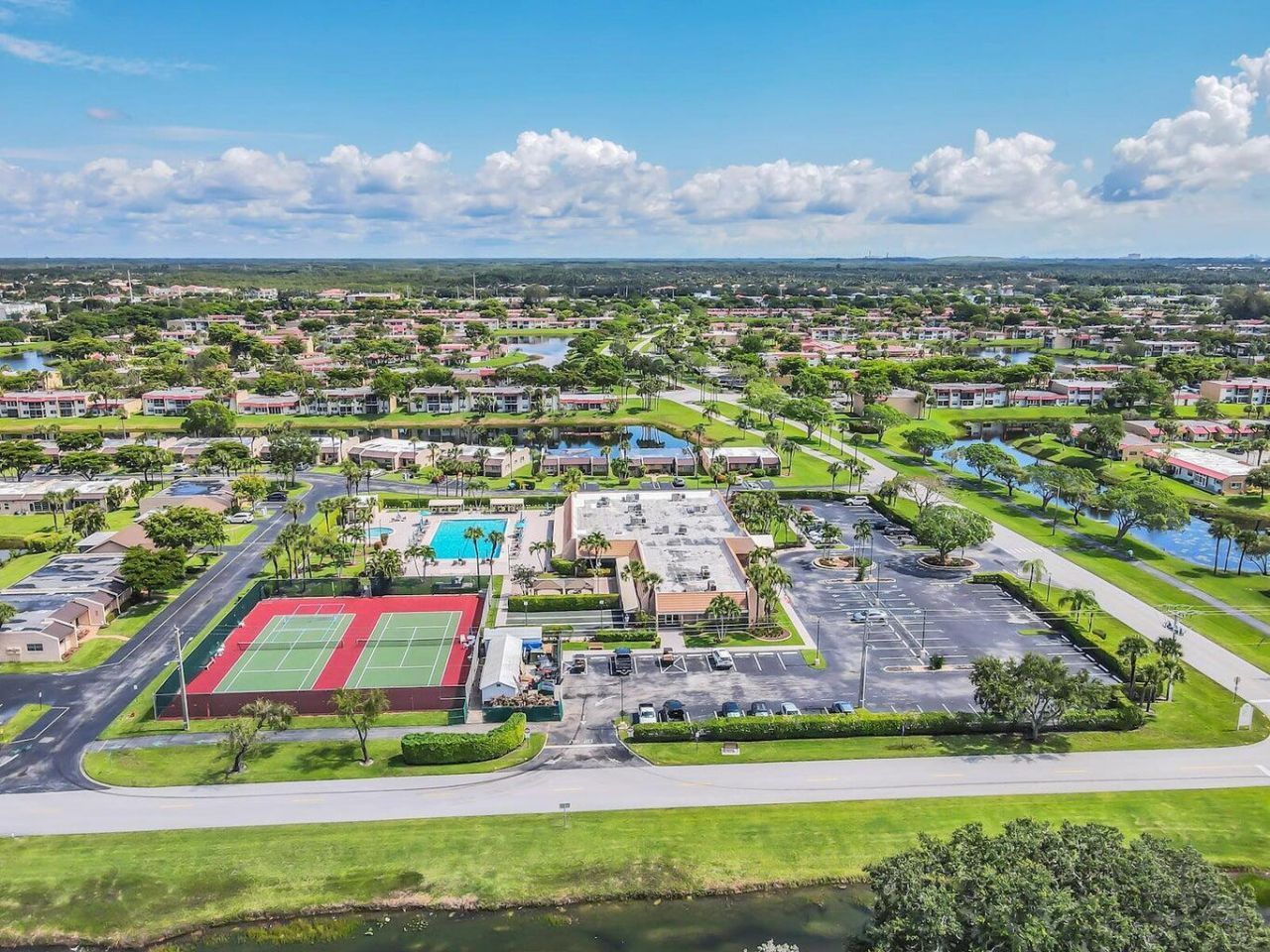 145 Lake Nancy Lane, Unit 232, West Palm Beach, FL 33411 Photo