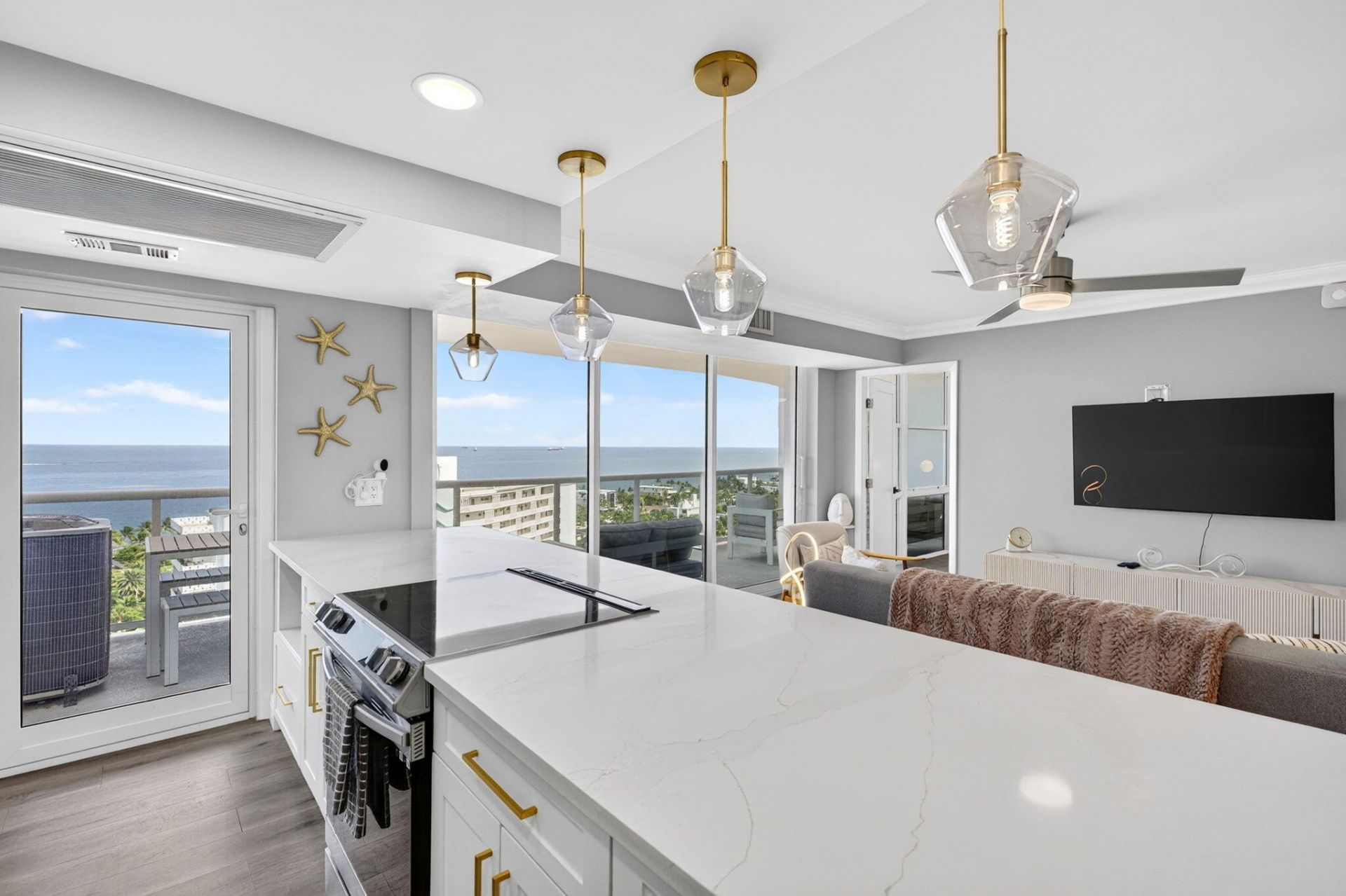 2841 N Ocean Boulevard, Unit 1806, Fort Lauderdale, FL 33308 Photo