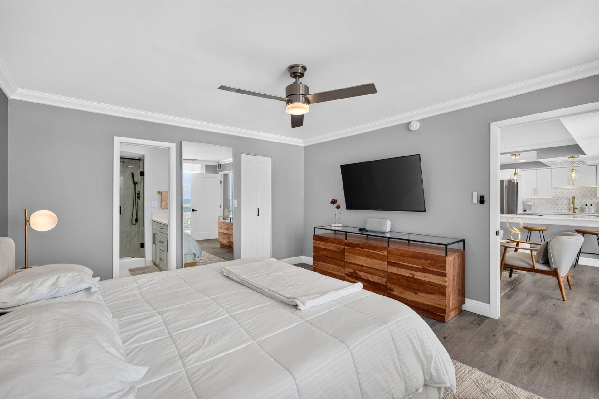 2841 N Ocean Boulevard, Unit 1806, Fort Lauderdale, FL 33308 Photo
