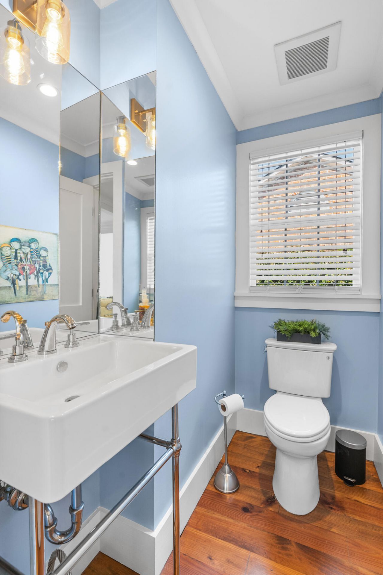 59 Beverly Road Photo 19