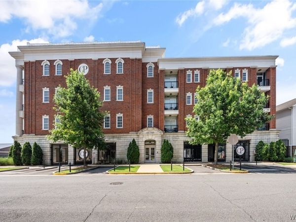 511 11th Street, Unit 106, Tuscaloosa, AL 35401