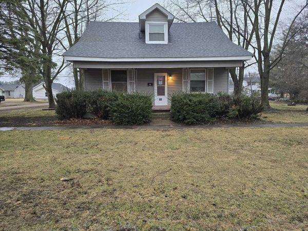 500 W North Street, Mount Sterling, IL 62353