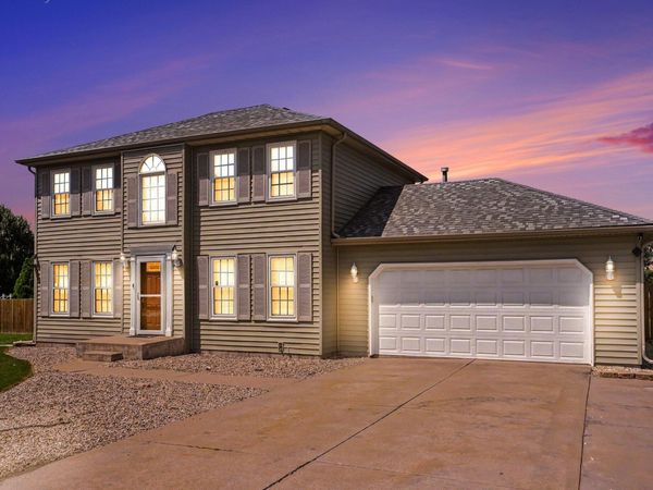 2988 N 350 E , Rolling Prairie, IN 46371