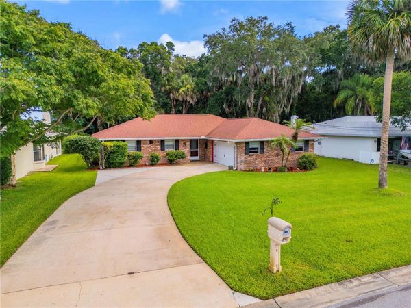 725 GREEN ROAD , NEW SMYRNA BEACH, FL 32168