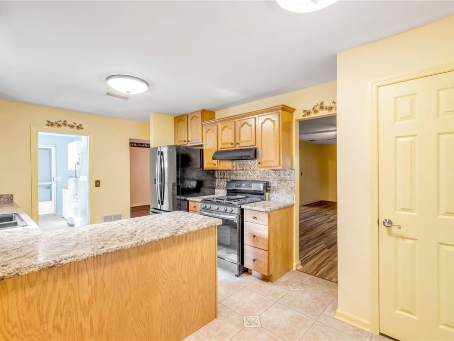Property Image 16