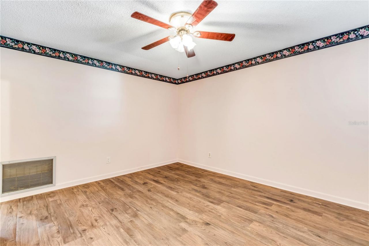 725 Green Road , New Smyrna Beach, FL 32168 Photo