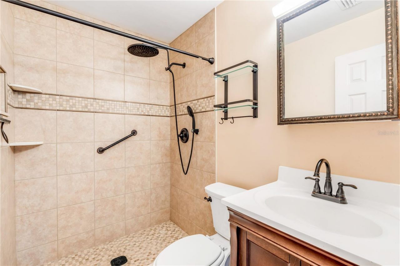 725 Green Road , New Smyrna Beach, FL 32168 Photo