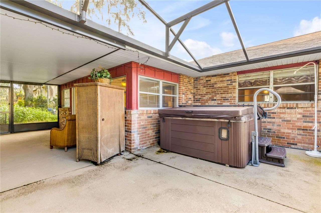 725 Green Road , New Smyrna Beach, FL 32168 Photo