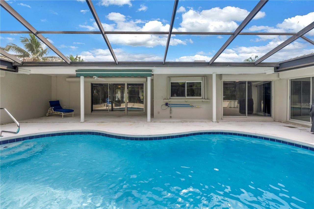6035 Leeland Street S, Saint Petersburg, FL 33715 Photo
