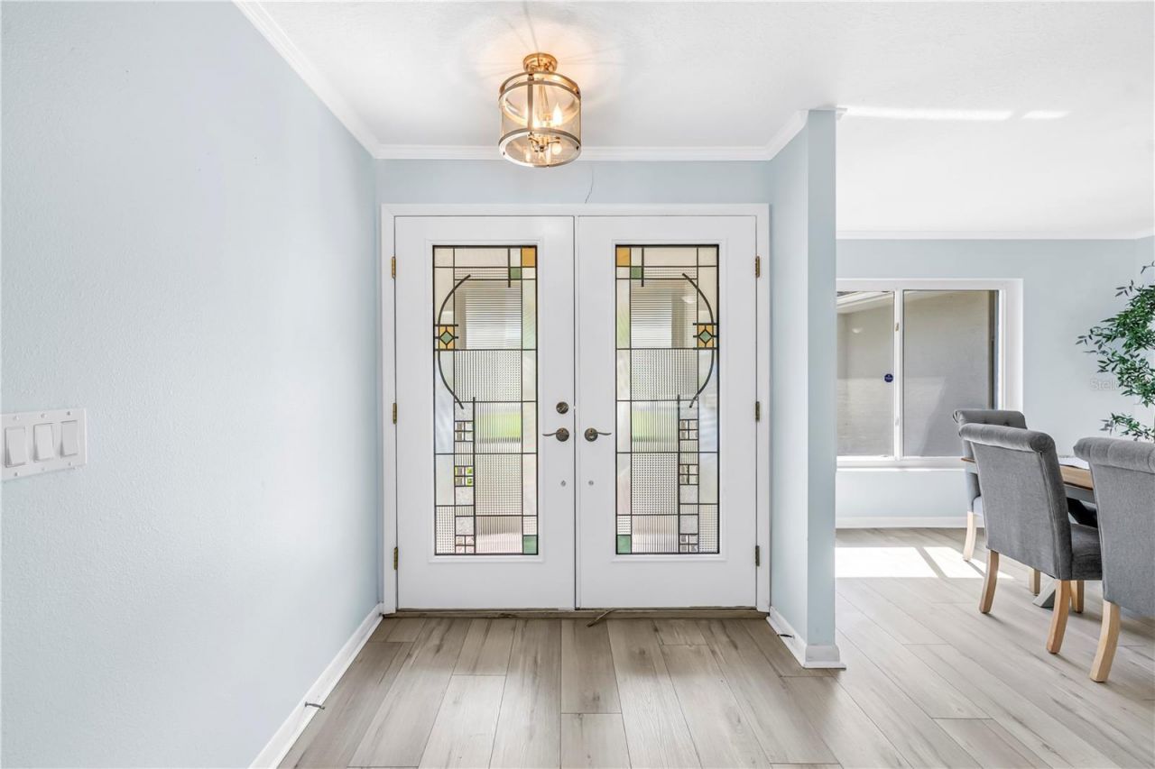 6035 Leeland Street S, Saint Petersburg, FL 33715 Photo