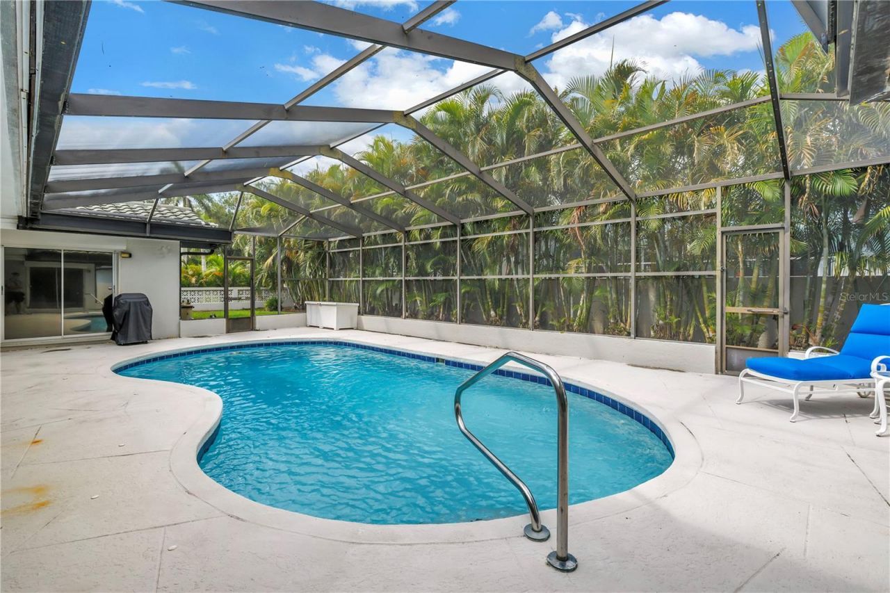 6035 Leeland Street S, Saint Petersburg, FL 33715 Photo