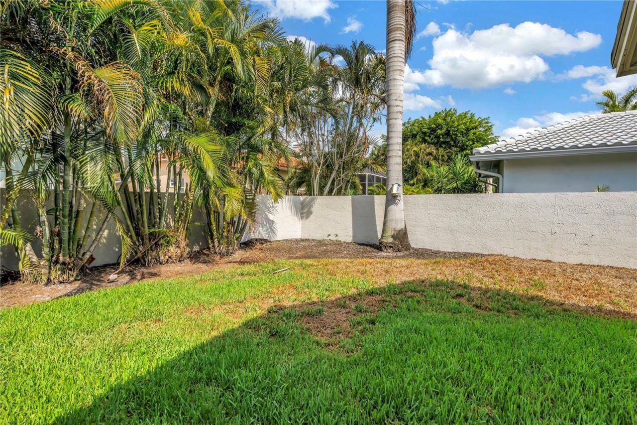 6035 Leeland Street S, Saint Petersburg, FL 33715 Photo