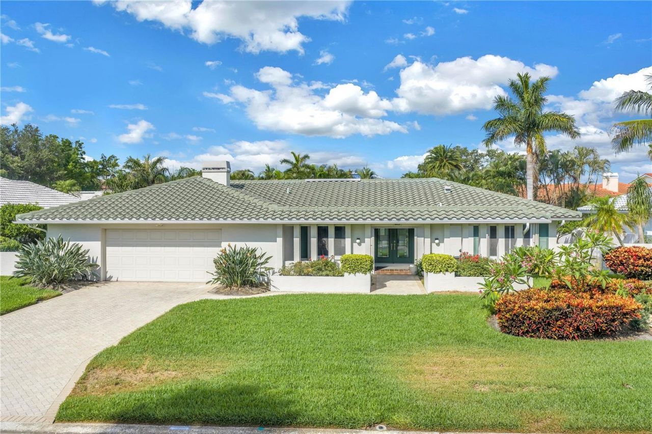 6035 Leeland Street S, Saint Petersburg, FL 33715 Photo