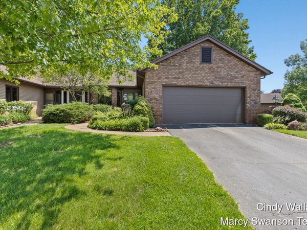 3283 Johnson Court SW, Grandville, MI 49418