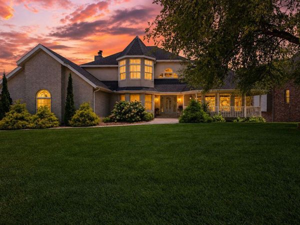 4211 Greenbriar Drive , Nixa, MO 65714
