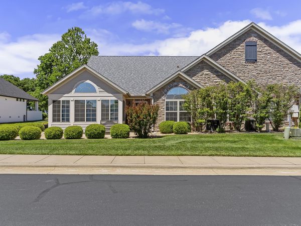 3810 E Cherry Street, Unit 104, Springfield, MO 65809