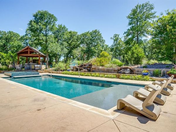 154 Creek Meadow Court, Lipan, TX 76462