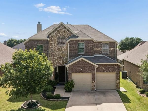 906 Bald Cypress Drive, Fate, TX 75087