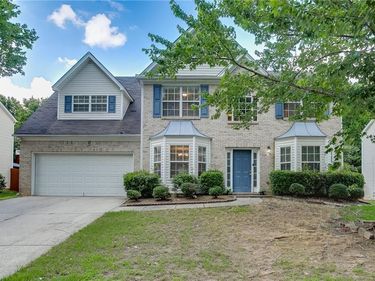 2054 Pierce Way , Buford, GA 30519
